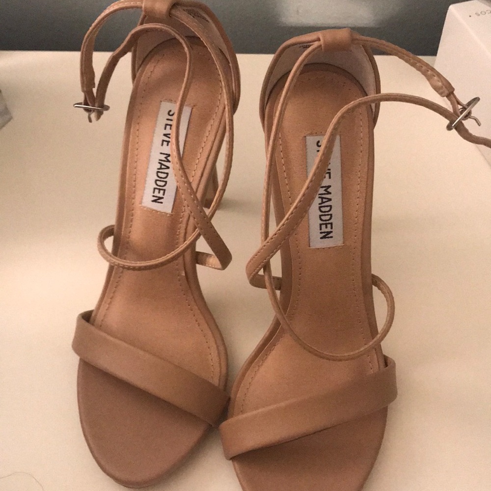 Steve Madden Crisscross Strap